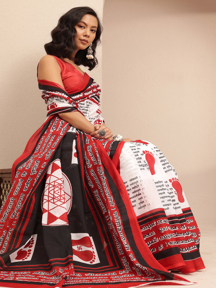 Red Printed Cotton Saree With Unstitched Blouse Piece