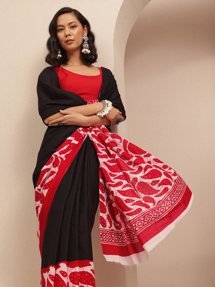 Red Solid Cotton Saree With Unstitched Blouse Piece