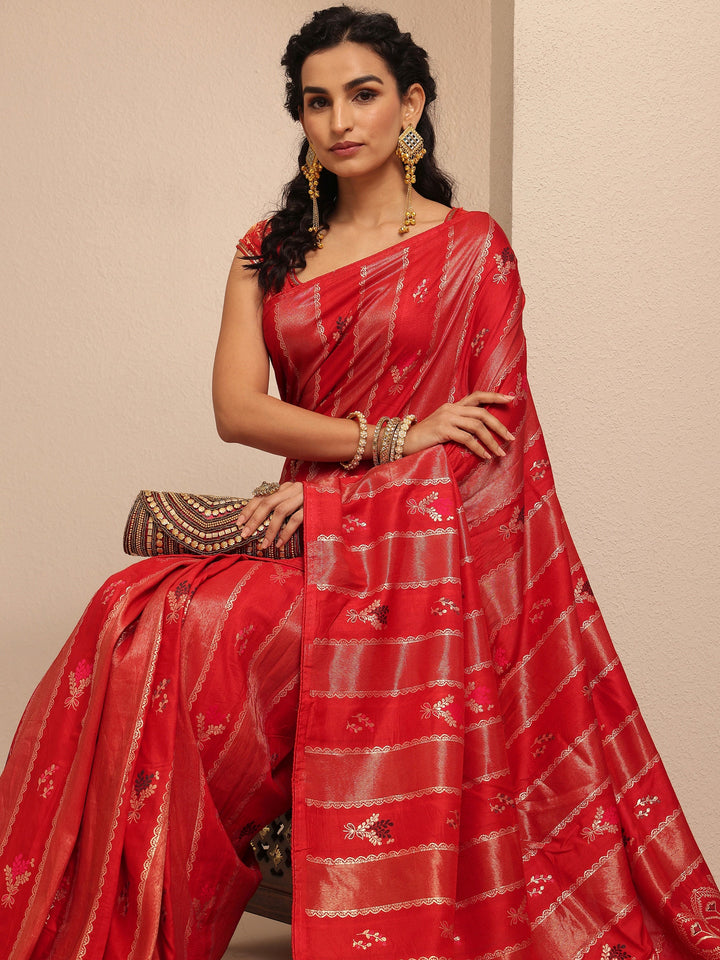 Red Woven Design Silk Blend Banarasi Saree With Unstitched Blouse Piece
