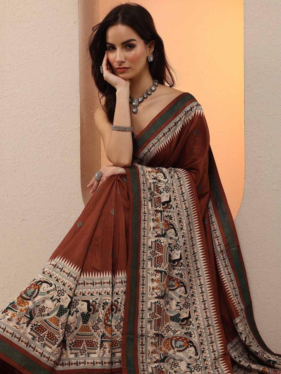 Rust Printed Silk Blend Saree With Unstitched Blouse Piece