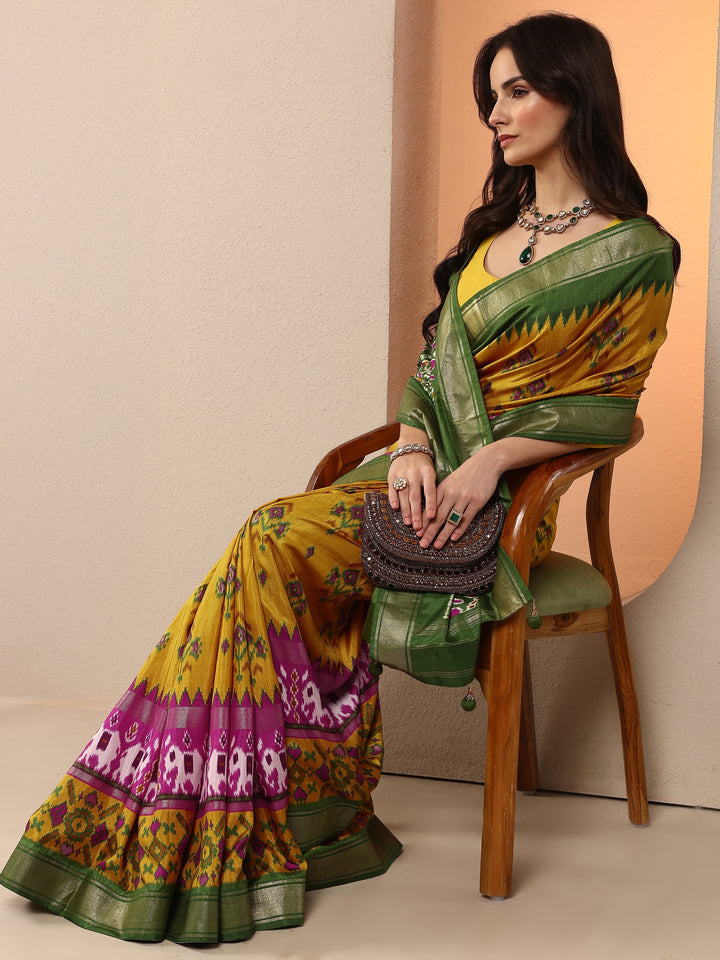 Yellow Printed Silk Blend Saree With Unstitched Blouse Piece