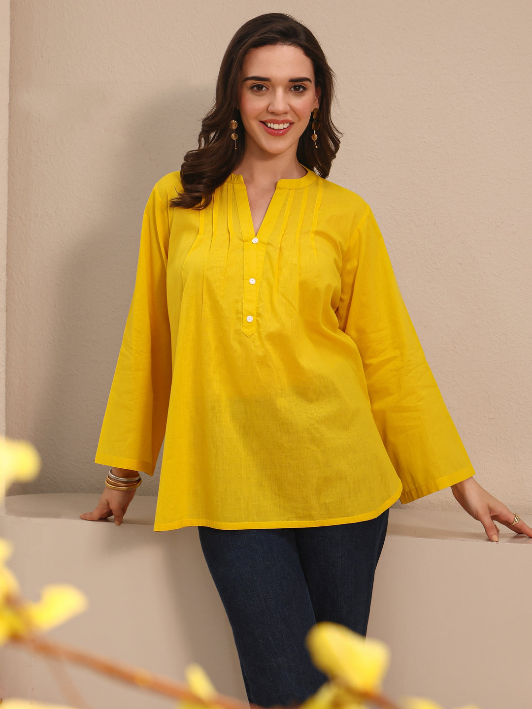 Yellow Solid Solid Cotton Straight Short Kurti