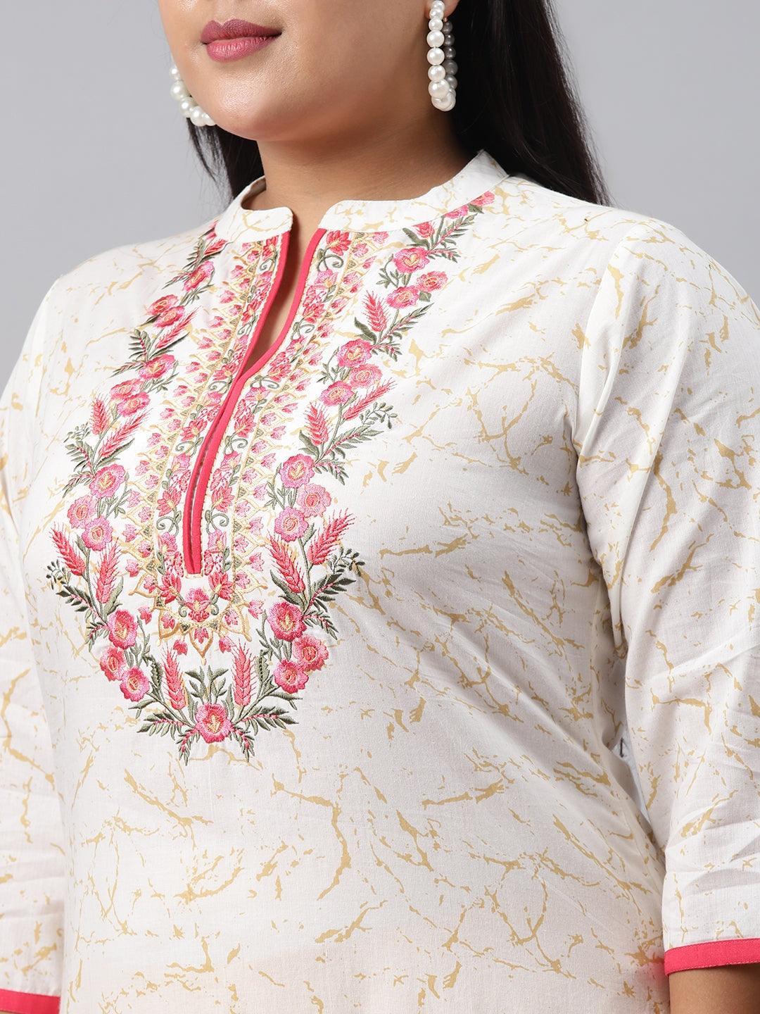 Plus Size White Embroidered Cotton Kurta - ShopLibas