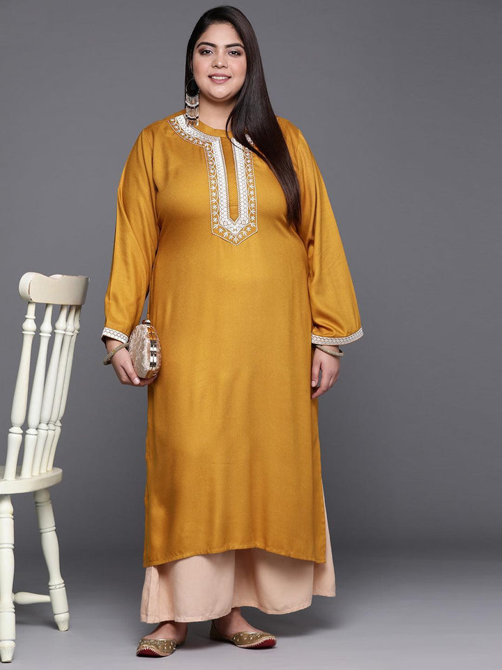 Plus Size Mustard Solid Wool Kurta - ShopLibas