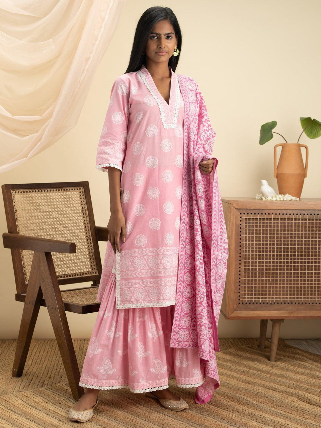 Pink Printed Cotton Straight Suit Set - ShopLibas