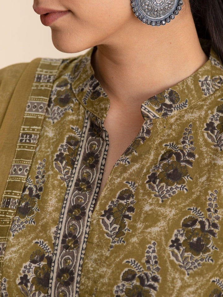 Green Printed Cotton Suit Set - ShopLibas