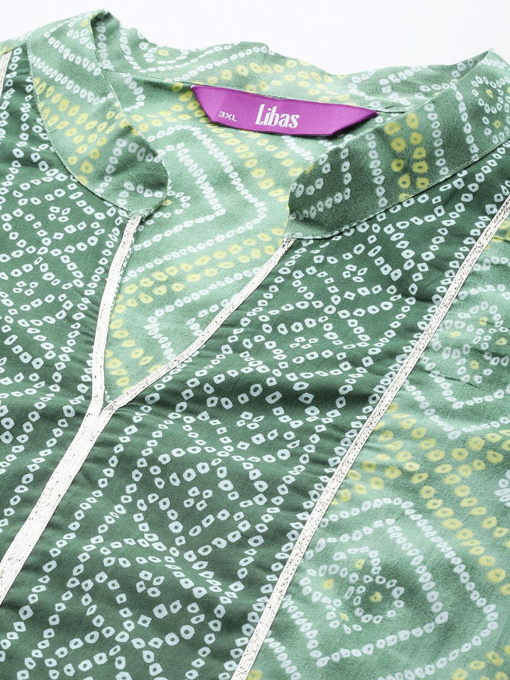 Plus Size Green Printed Cotton Straight Kurta With Trousers & Dupatta