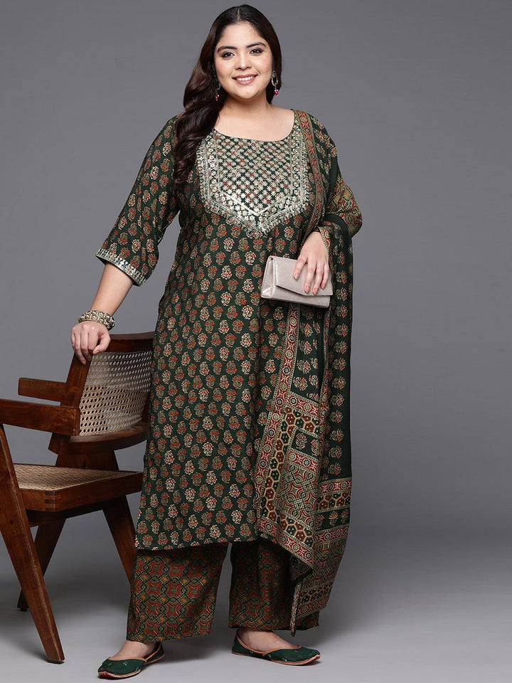 Plus Size Green Yoke Design Silk Blend Straight Suit With Dupatta