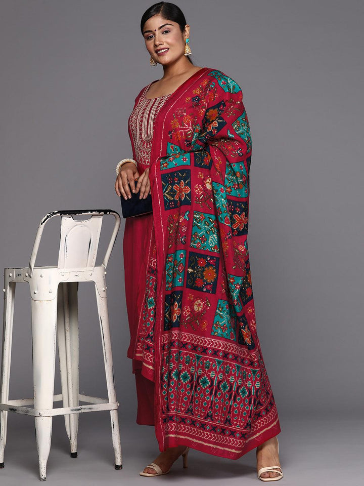 Pink Printed Silk Blend Straight Kurta With Trousers & Dupatta - ShopLibas