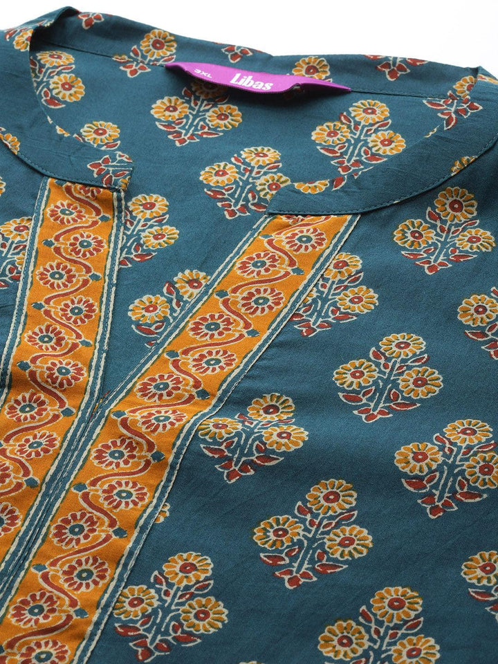 Plus Size Green Printed Cotton Straight Suit With Dupatta