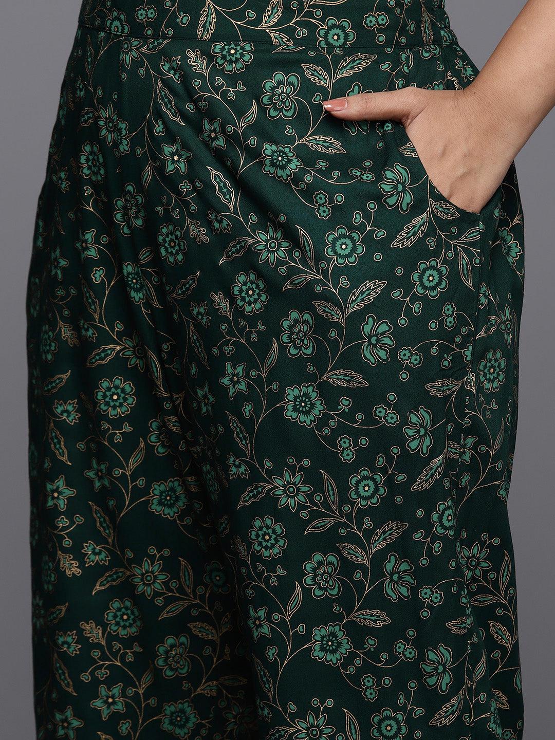 Plus Size Green Yoke Design Rayon A-Line Kurta With Trousers & Dupatta - ShopLibas