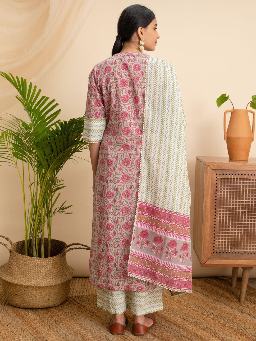 Pink Printed Cotton Suit Set - ShopLibas 