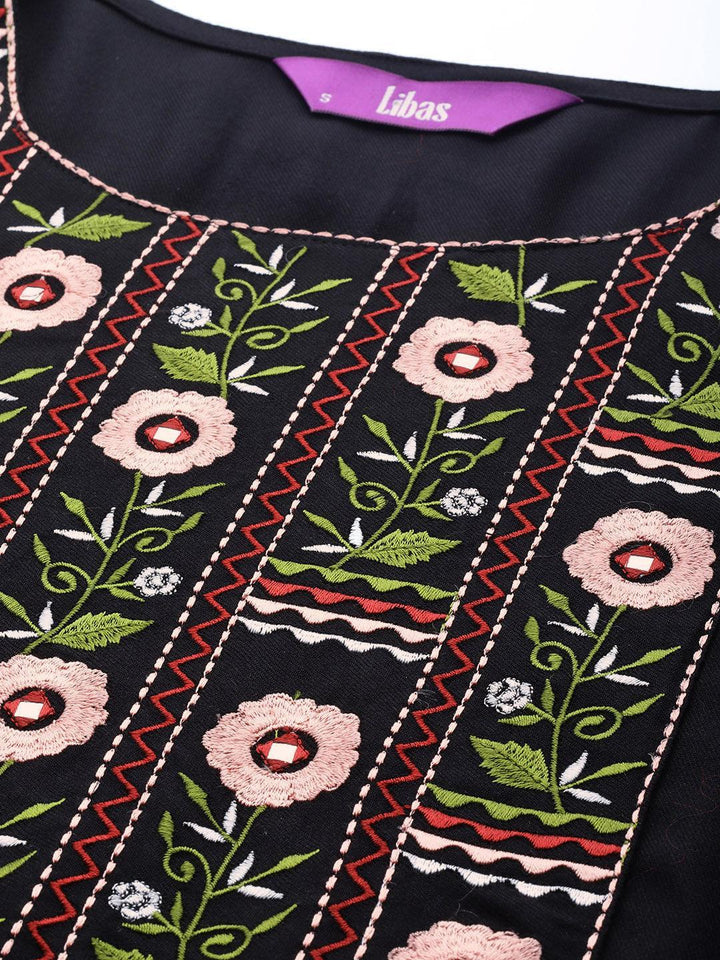 Black Printed Pashmina Wool Kurta - ShopLibas
