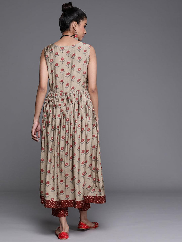 Beige Printed Chanderi Silk Kurta - ShopLibas