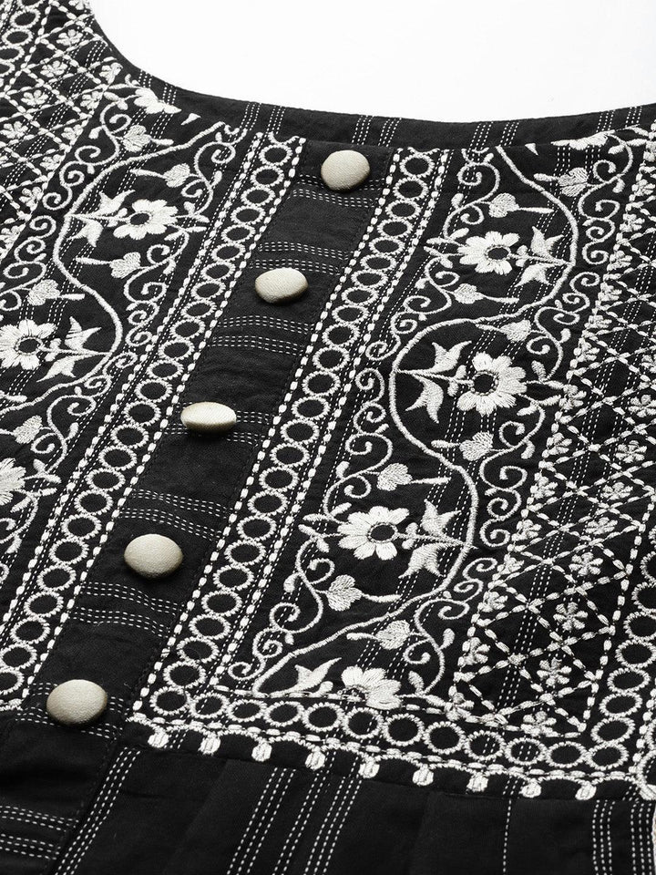 Black Embroidered Cotton Dress - ShopLibas