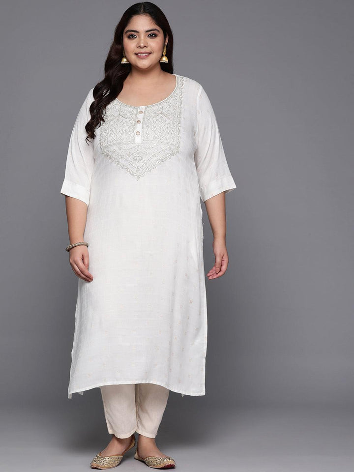 Plus Size White Printed Rayon Straight Kurta - ShopLibas