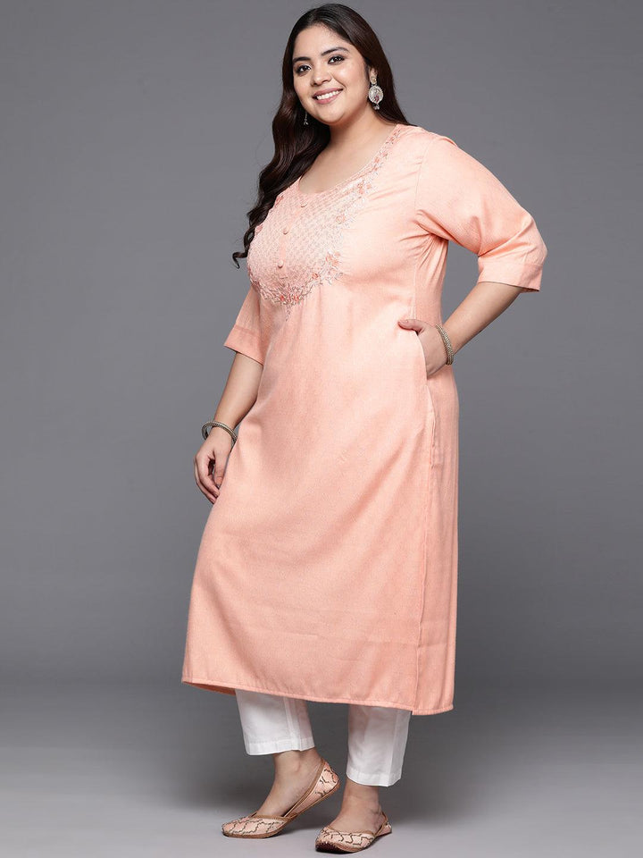 Plus Size Peach Printed Rayon Straight Kurta - ShopLibas