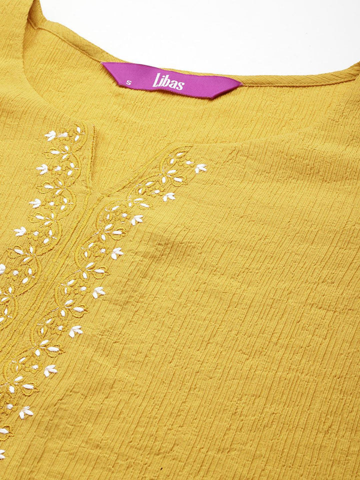 Yellow Yoke Design Cotton Blend Straight Kurti