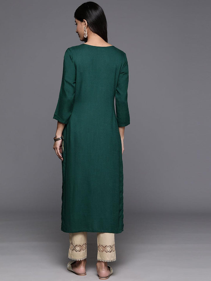 Green Yoke Design Rayon Straight Kurta