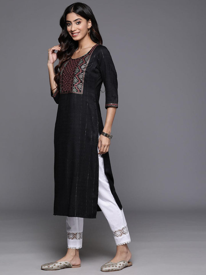 Black Yoke Design Rayon Straight Kurta - ShopLibas