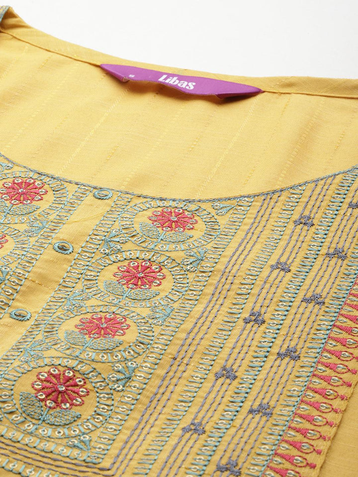 Yellow Yoke Design Rayon Straight Kurta