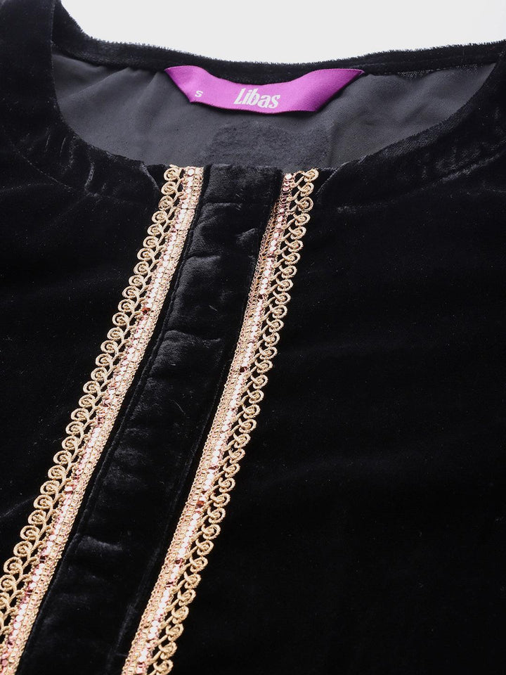 Black Solid Velvet Suit Set - ShopLibas