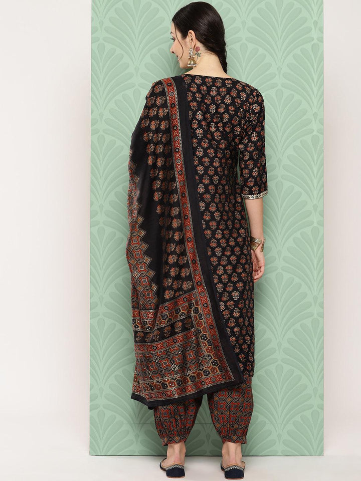 Blue Printed Silk Blend Straight Kurta With Salwar & Dupatta - ShopLibas