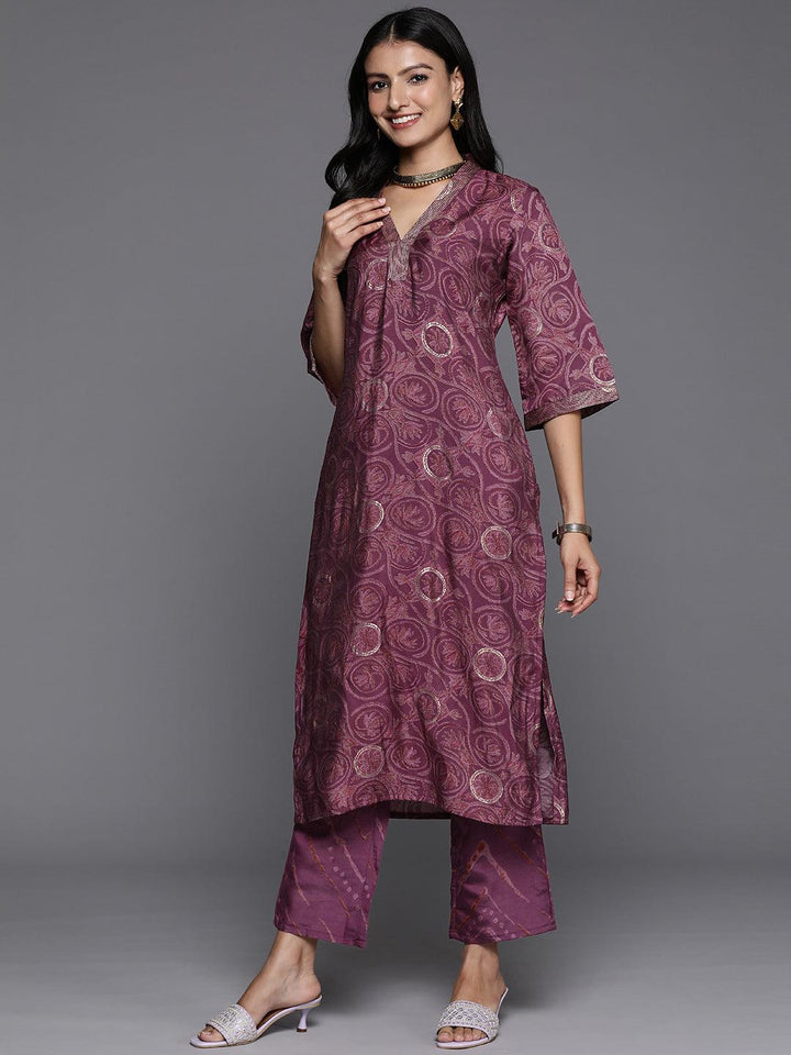 Mauve Printed Silk Blend Straight Suit With Dupatta
