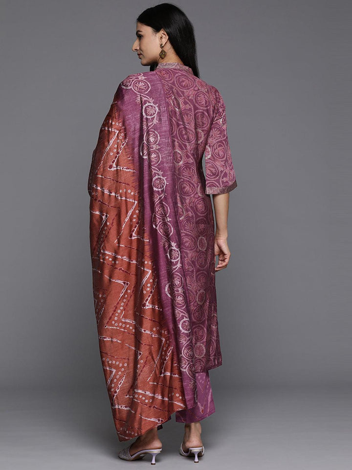 Mauve Printed Silk Blend Straight Suit With Dupatta