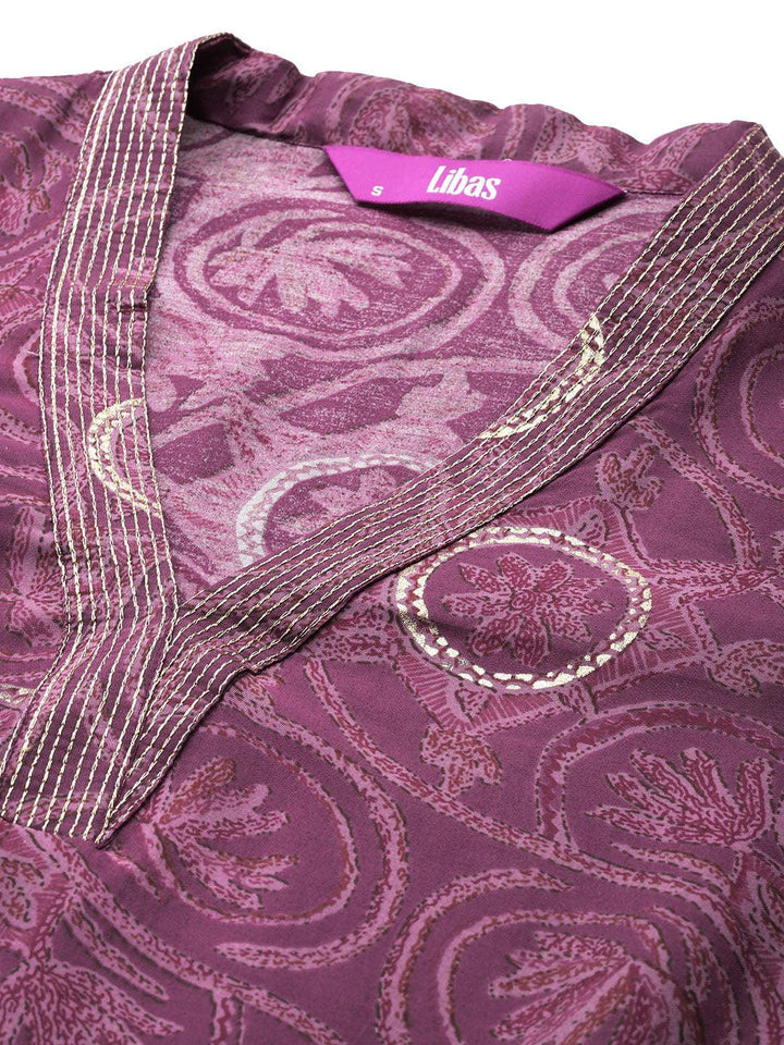 Mauve Printed Silk Blend Straight Suit With Dupatta