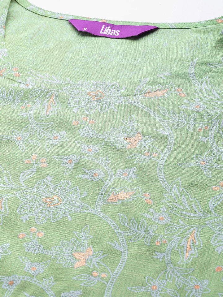 Green Printed Rayon Night Suit - ShopLibas