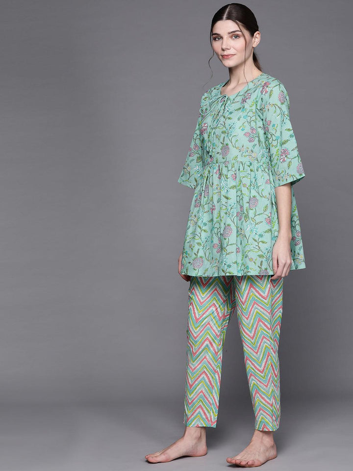 Green Printed Cotton Night Suit - ShopLibas
