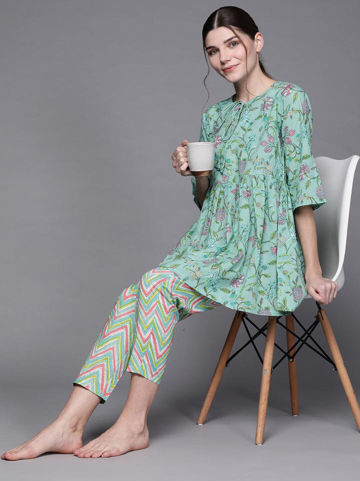 Green Printed Cotton Night Suit - ShopLibas