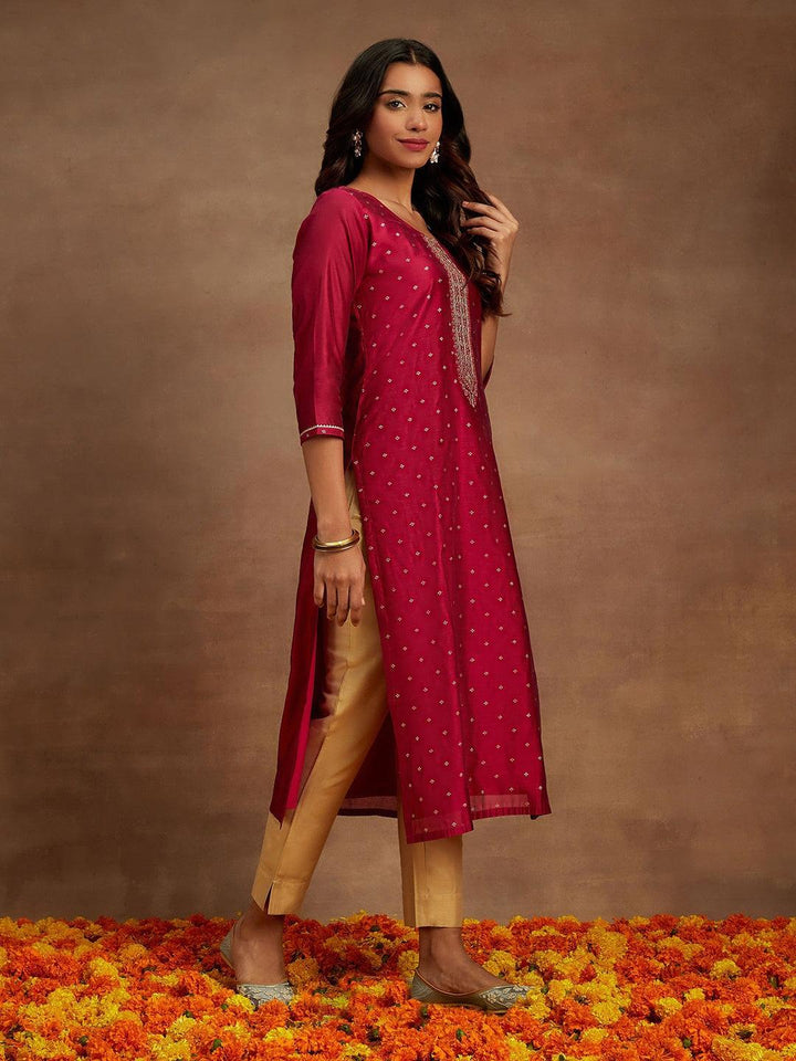 Fuchsia Chanderi Silk Woven Design Kurta - ShopLibas