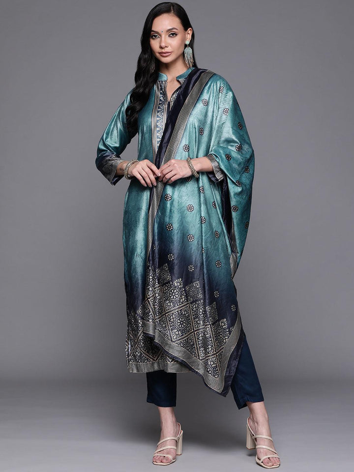 Blue Printed Velvet Suit Set - ShopLibas