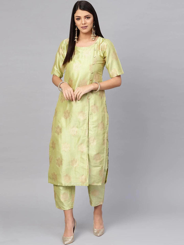 Green Embroidered Chanderi Kurta Set - ShopLibas