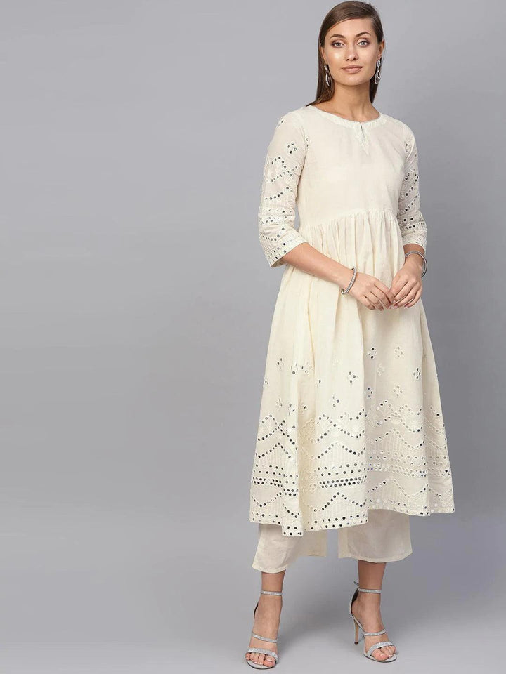 White Embroidered Cotton Kurta Set - ShopLibas