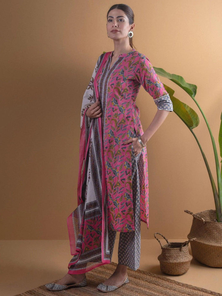 Pink Printed Cotton Suit Set - ShopLibas