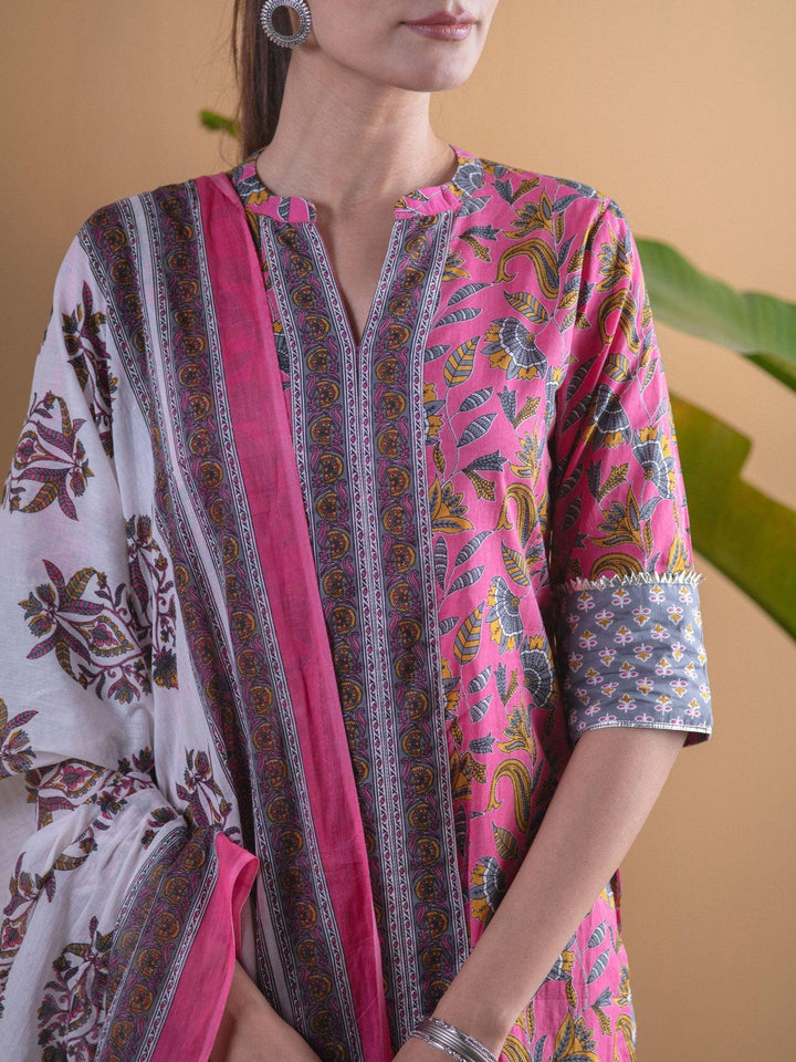 Pink Printed Cotton Suit Set - ShopLibas