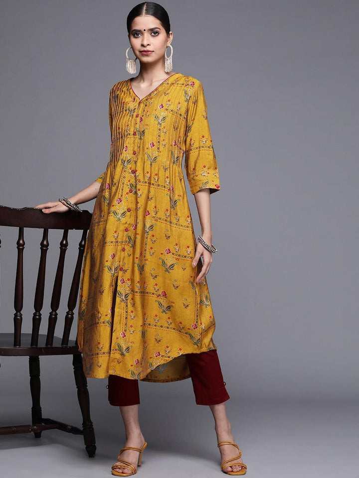Yellow Printed Chanderi Silk Kurta - ShopLibas