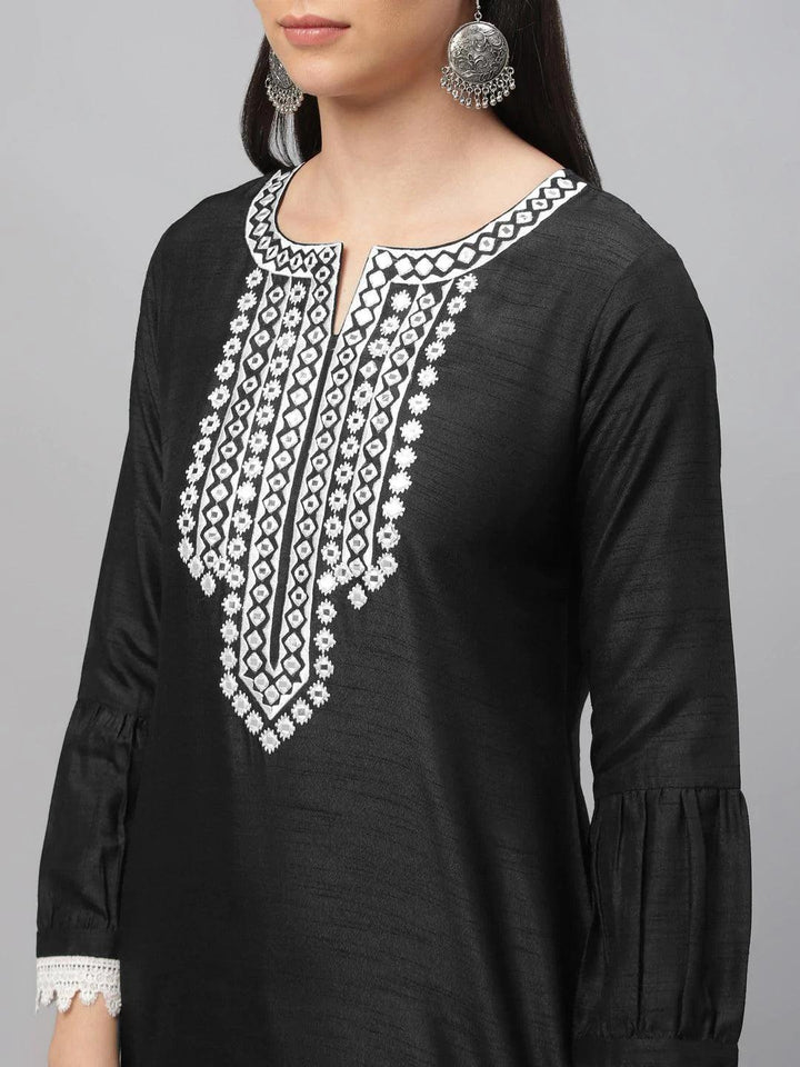 Black Embroidered Shantoon Suit Set - ShopLibas