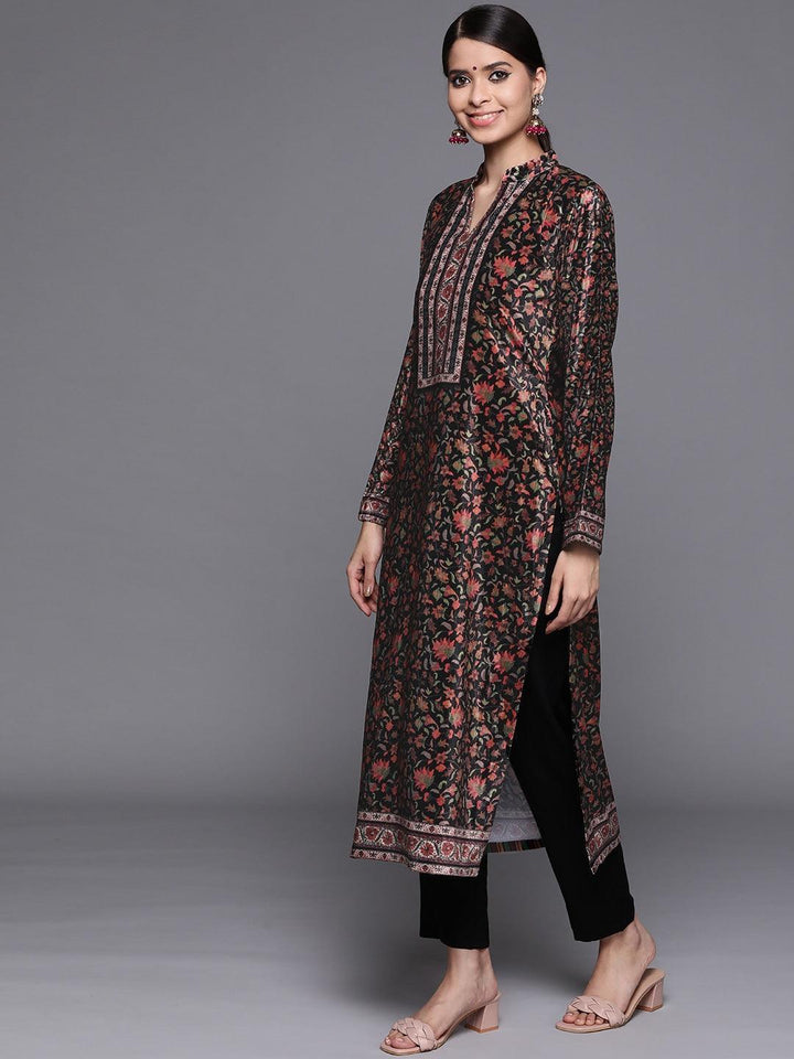 Black Printed Velvet Suit Set - ShopLibas