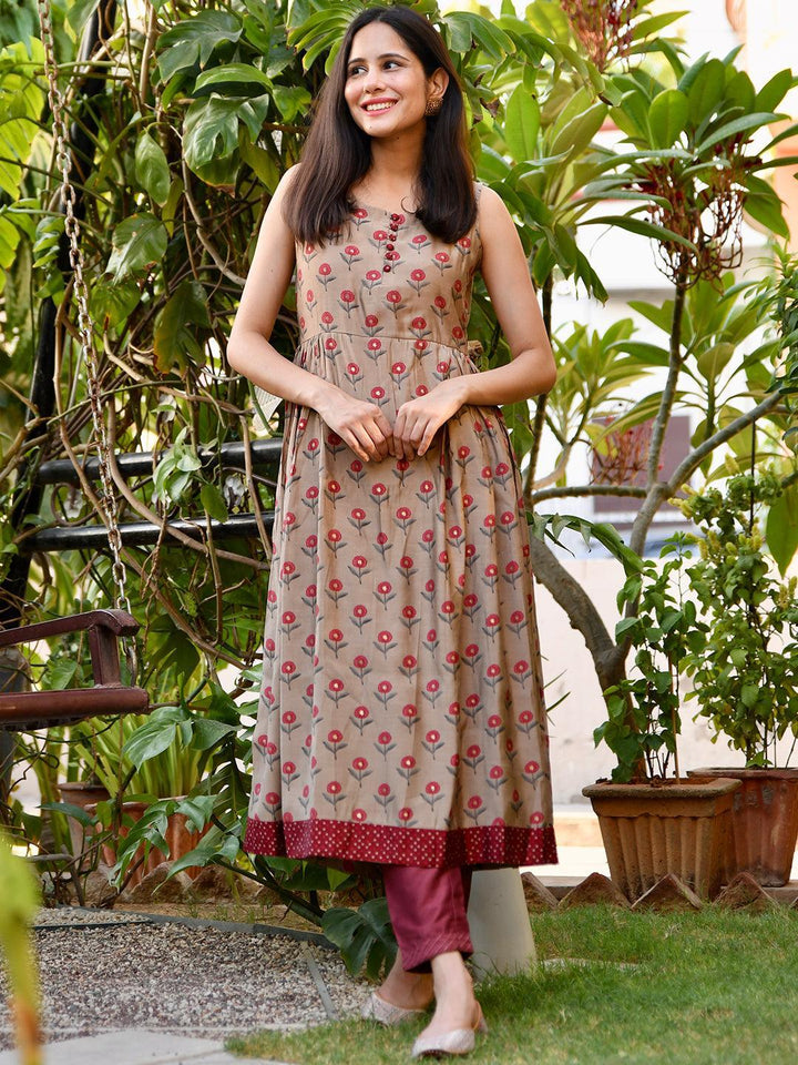 Beige Printed Chanderi Silk Kurta - ShopLibas