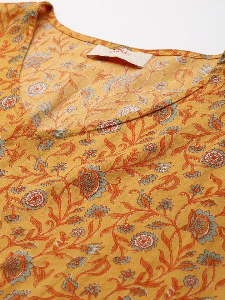 Yellow Printed Cotton Night Suit - ShopLibas