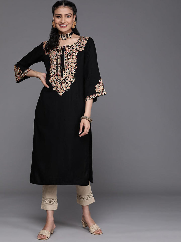 Black Embroidered Rayon Kurta - ShopLibas