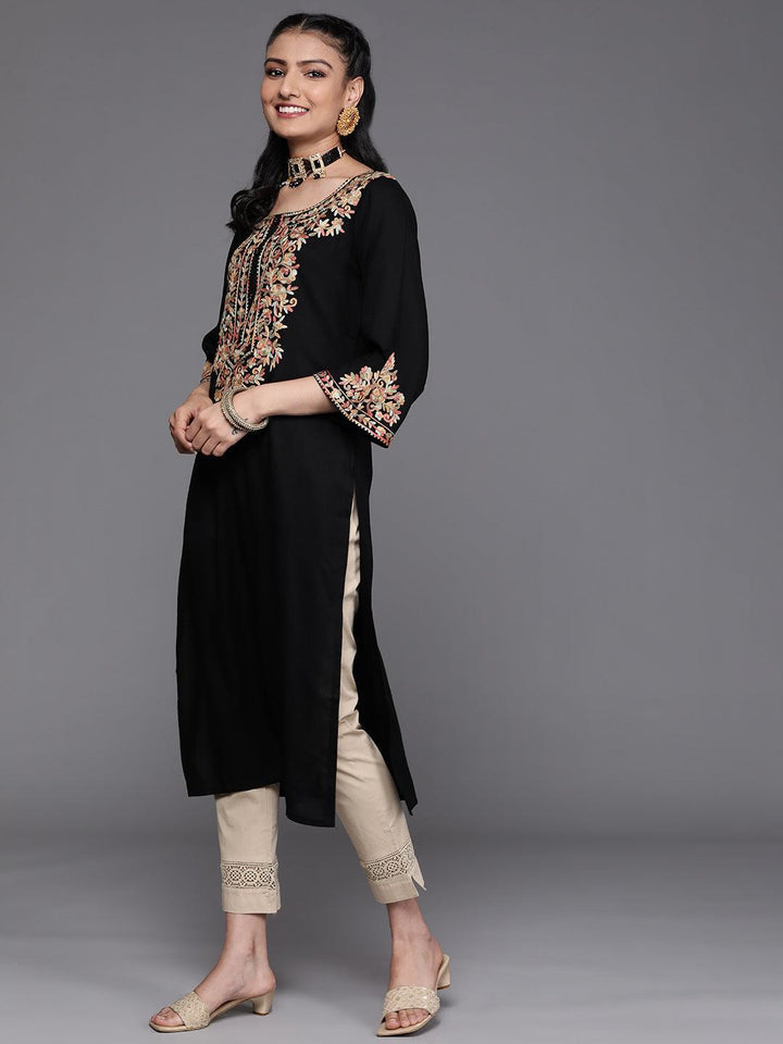 Black Embroidered Rayon Kurta - ShopLibas