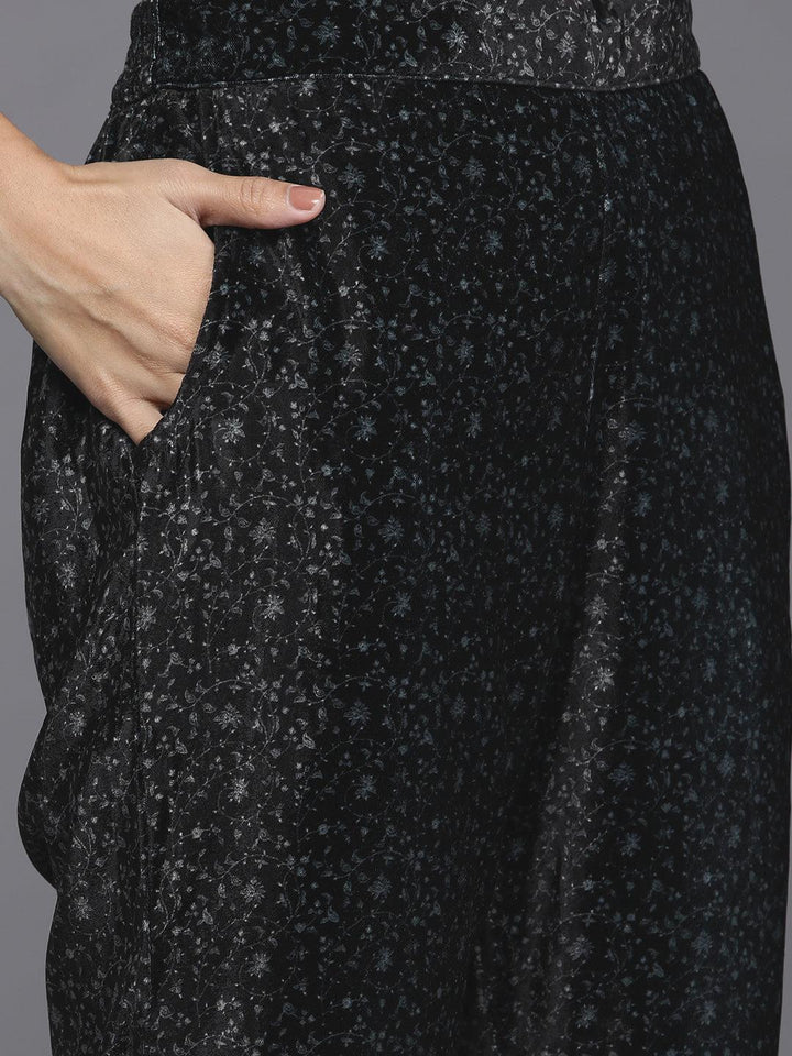 Black Printed Velvet Straight Kurta With Dupatta