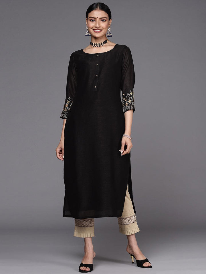 Black Solid Silk Straight Kurta - ShopLibas