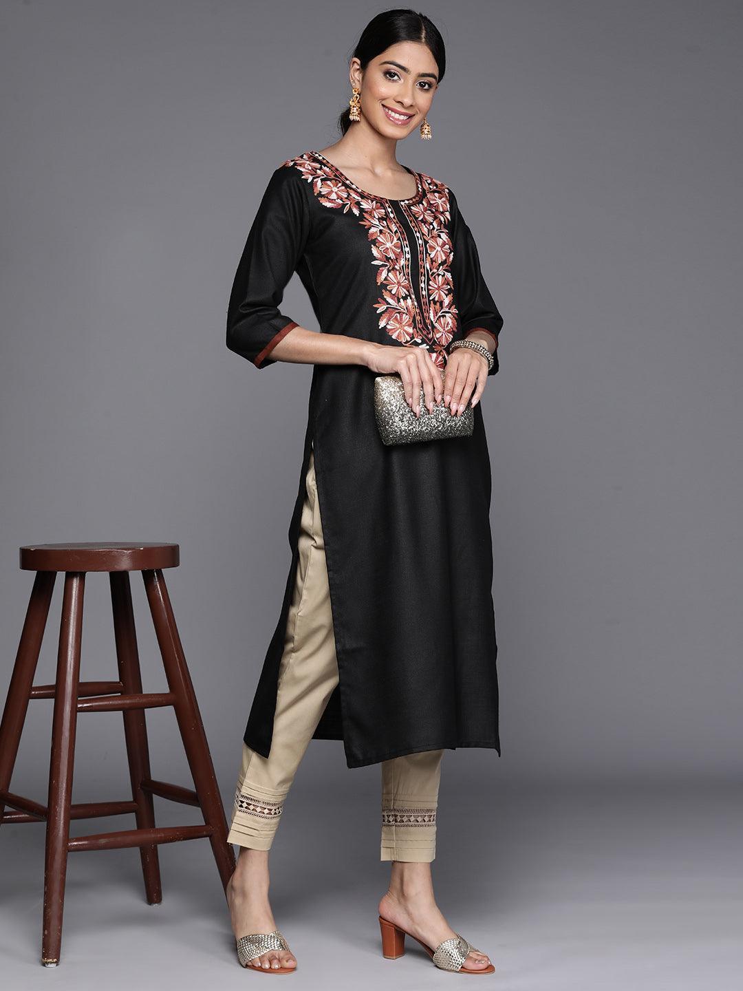 Black Yoke Design Cotton Straight Kurta - ShopLibas 