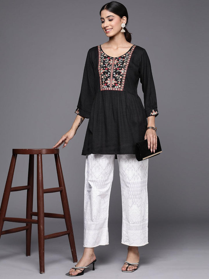 Black Yoke Design Rayon A-Line Kurti - ShopLibas
